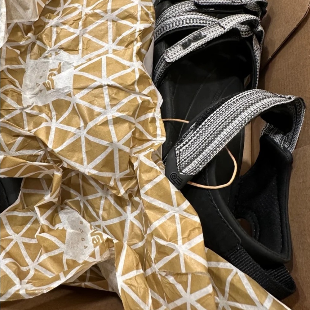 Teva Black and Gray Women's Sandals - Picture 5 of 7
